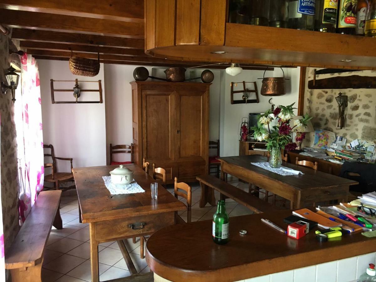 Lo Soulenquo A Fonteilles Sur Le Gr 65 Bed & Breakfast Golinhac Bagian luar foto